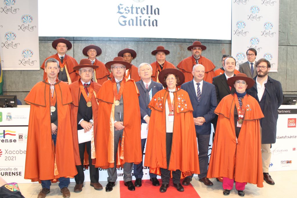 Cofradia-investidura-Confradia-Gastronómica-do-Sarrabulho-a-Moda-de-Ponte-de-Lima-Xantar-2019
