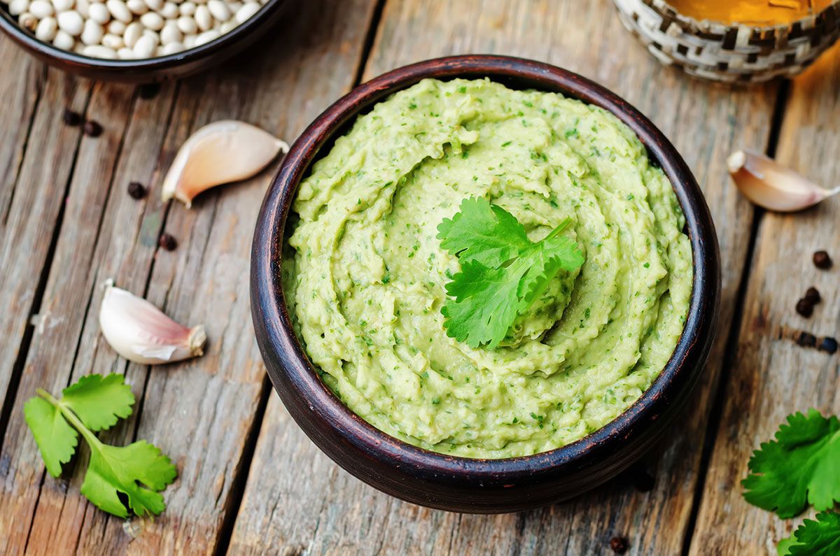 Aguacate-Hummus