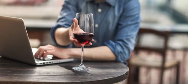  Enoforum Web Scientists