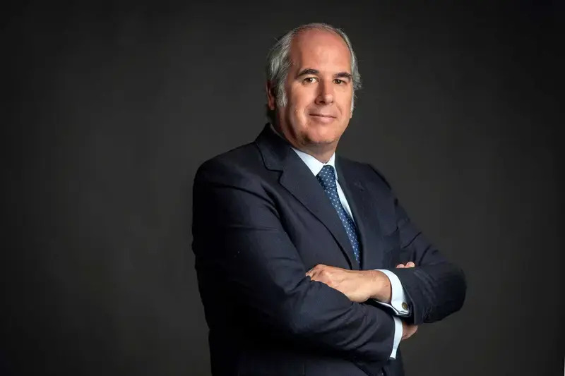 nuevo presidente Luis Suárez de Lezo