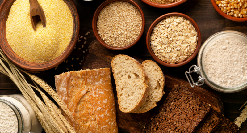 Granos de maíz y trigo