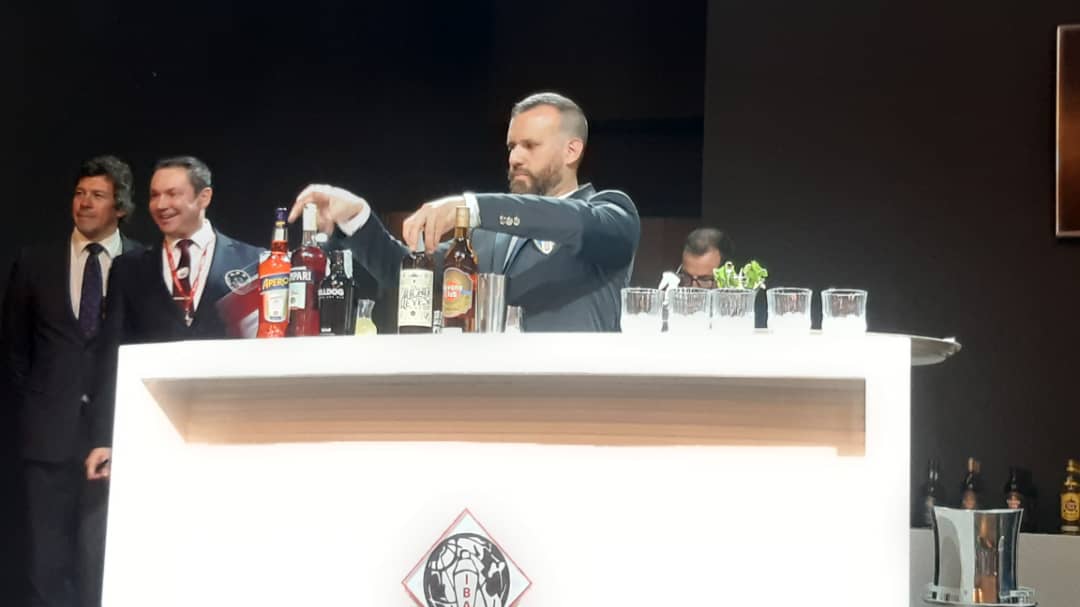 Competidor de Argentina, estilo clásico de aperitivos