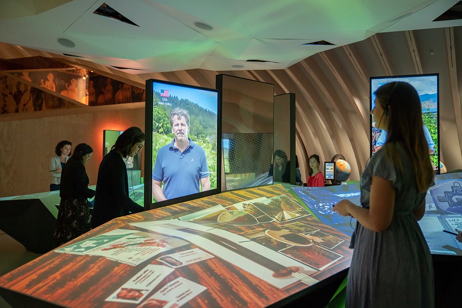 La Cité du Vin-interior-museo