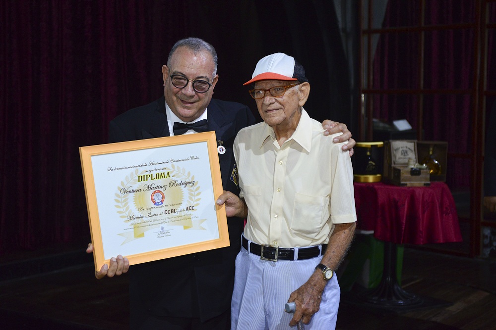 Asociacion de Cantineros de Cuba-Rafa-Malem-Ventura.Martinez