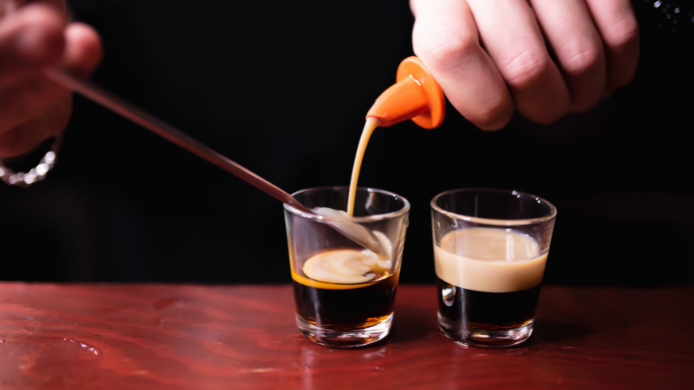 Preparación de chupito B52