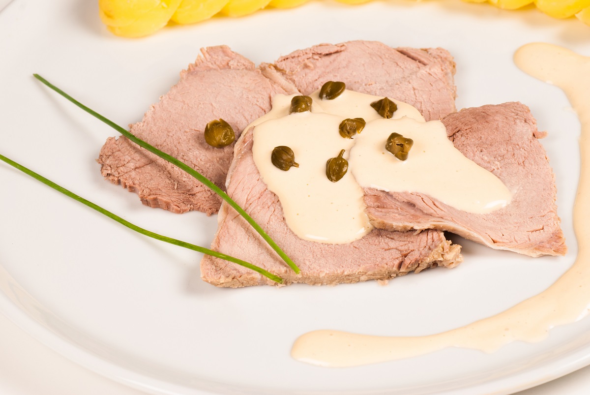 vitel toné