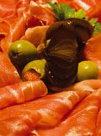 Jamón Ibérico, el aceite de Oliva de cuatro patas