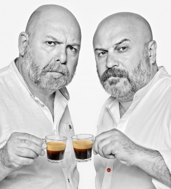 “Un café con tu doble”: El alter ego de Nespresso