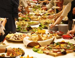 ¿Cómo organizar un buffet en casa?