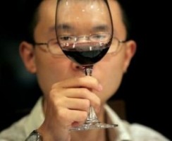 El vino tino gana al baijiu chino