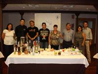 Los productos amparados por Aguardientes y Licores tradicionales de Galicia protagonizan una demostración de coctelería