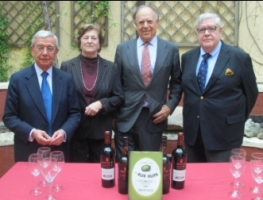 Don Carlos Falcó, vicepresidente de la Real Academia de Gastronomía, diserta sobre la historia del aceite de oliva