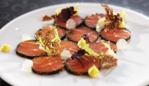 Trucha del Fiordo de Noruega con crema de huevo