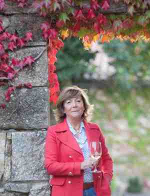 Marisol Bueno, propietaria de Pazo de Señorans, elegida Personaje del Año en Fuera de Serie 2016 en la categoría de Enología