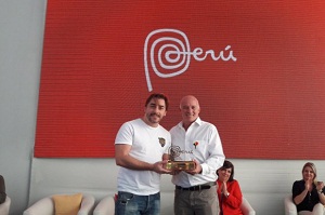 Chef español Jordi Roca recibe reconocimiento como ‘Amigo del Perú’