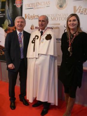 Presidente del Grupo Excelencias recibe medalla conmemorativa de la Orden Camino de Santiago