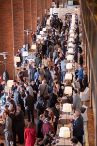 Gran éxito de MAGNIFICAT, un evento que reunió en Juvé & Camps a más de 1.000 personas del sector del vino y los destilados