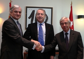 Telemadrid firma un Convenio de colaboración con la Real Academia de Gastronomía y la Academia Madrileña