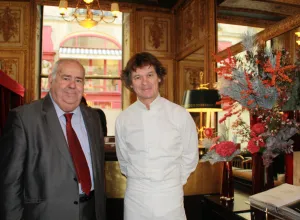 Guy Martin-restaurante-Le-Grand-Véfour-Paris-Francia