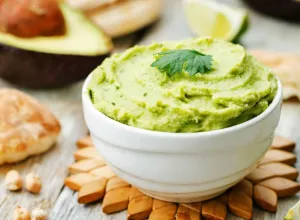 aguacate-Hummus de aguacate