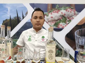 Mezcal Arráncame la vida 