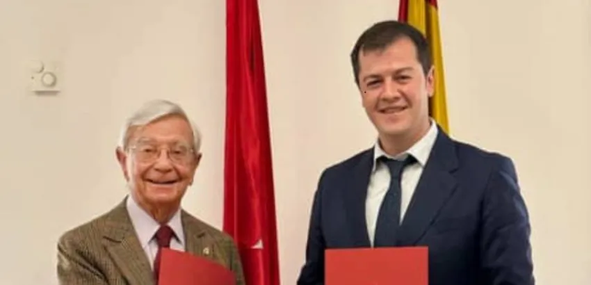 Luis Martín Izquierdo, director general de turismo de la Comunidad de Madrid, y Rafael Ansón, presidente de la Academia Iberoamericana de Gastronomí